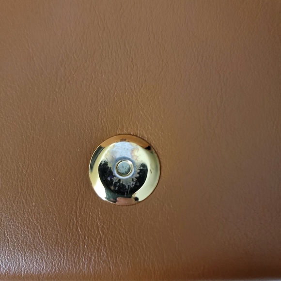 Lauren Ralph Lauren Newbury Kaelyn Leather Wallet Crossbody - Picture 5 of 11